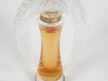 LALIQUE France. Flacon de parfum. Edition limitée 2012. Dans son coffr