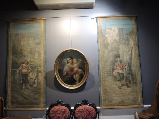 Ecole française XIXe 'Portraits de mousquetaires'. Paire de grandes to