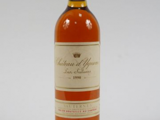 Vente aux enchères 1 BOUTEILLE CHÂTEAU D'YQUEM 1er CC SAUTERNES - 1990