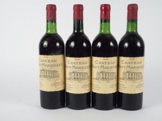 Vente aux enchères 4 BOUTEILLES CHÂTEAU HAUT MARBUZET CBE ST ESTEPHE - 1978 - BG