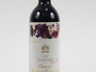 Vente aux enchères 1 BOUTEILLE CHÂTEAU MOUTON ROTHSCHILD 1er GCC PAUILLAC - 1992