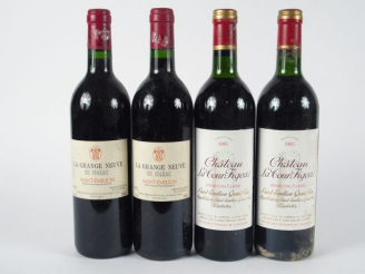 Vente aux enchères 4 BOUTEILLES ST EMILION : 2 CHÂTEAU LA TOUR FIGEAC GCC ST EMILION 1985