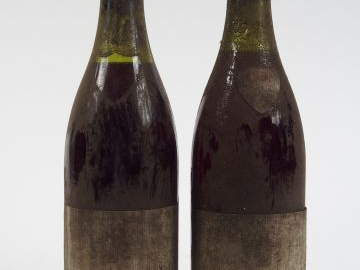 2 BOUTEILLES MOREY ST DENIS HUGUENIN PÈRE   FILS - 1957 - 4 CM/5,5 CM/