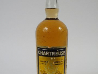 Vente aux enchères 1 BOUTEILLE CHARTREUSE JAUNE PERIODE 1973/1985 - ETLA