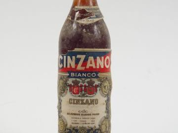 1 TRES VIEILLE BOUTEILLE CINZANO BLANC - ELA  