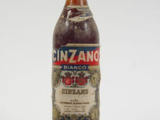 Vente aux enchères 1 TRES VIEILLE BOUTEILLE CINZANO BLANC - ELA  