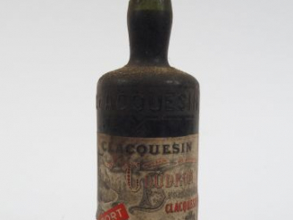 Vente aux enchères 1 TRES VIEILLE BOUTEILLE CLAQUESIN GOUDRON - BS