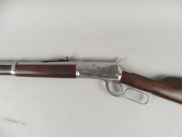 82- Carabine a levier de sous garde, Fabrication ROSSI en inox. Calibr