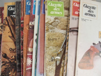 Vente aux enchères 209- Lot important de collection de magasines « LA GAZETTE DES ARMES »