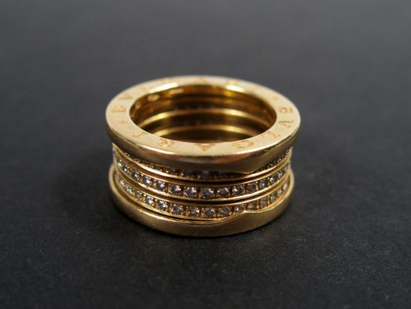 BULGARI. Bague "B.ZERO1" en or jaune et diamants. TDD53 Poids tel: 14,