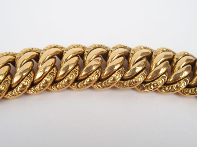 Bracelet large, maille tressée et gravée, fermoir à cliquet. 21cm, Poi
