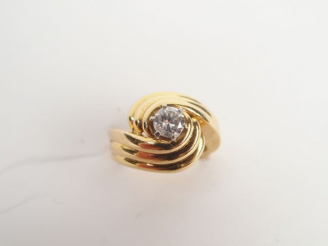 Vente aux enchères Bague solitaire en or jaune ornée d'un brillant de 0,50 carats environ