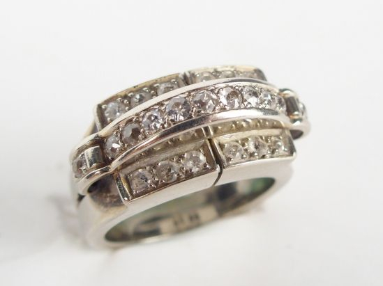 Bague monture or blanc 14K, pavage de diamants taille ancienne. TDD 52