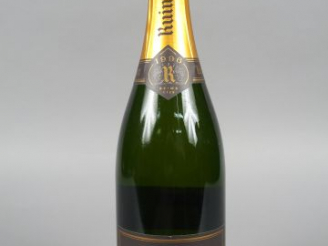 Vente aux enchères 1 BOUTEILLE - CHAMPAGNE RUINART - 1996