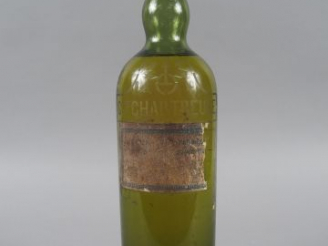 Vente aux enchères 1 BOUTEILLE - CHARTREUSE FOURVOIRIE 7,5 CM DU BOUCHON, CIRE DETRUITE, 