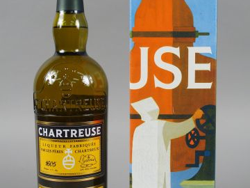 1 BOUTEILLE - CHARTREUSE REINE DES LIQUEURS - 2015