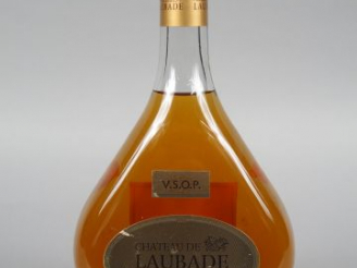 Vente aux enchères 1 BOUTEILLE - BAS ARMAGNAC CHÂTEAU DE LAUBADE VSOP