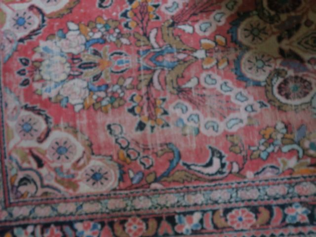 Lot comprenant deux grands tapis d'Orient en laine et soie
