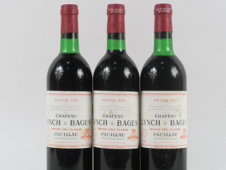 Vente aux enchères 3 BOUTEILLES CHÂTEAU LYNCH BAGES GCC PAUILLAC - 1976 - 2 BG/1 LB