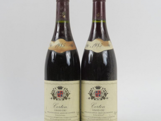 Vente aux enchères 2 BOUTEILLES CORTON GC P. LAFOREST - 1985