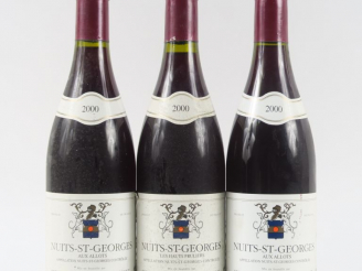 Vente aux enchères 3 BOUTEILLES NUITS SAINT GEORGES 'LES HAUTS PRULIERS' BERTRAND MACHARD
