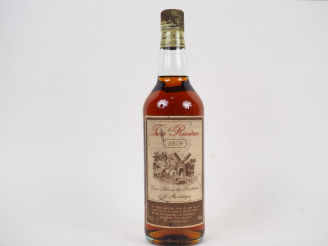 Vente aux enchères 1 BOUTEILLE RHUM TROIS RIVIÈRES 45° - 1979
