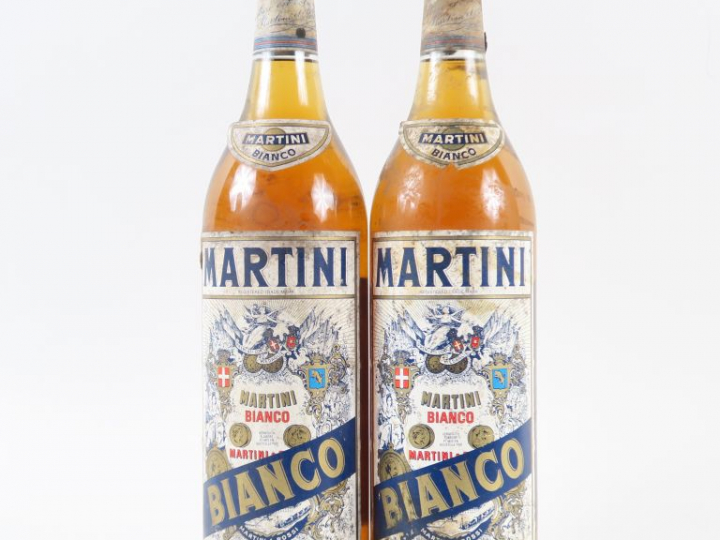 2 VIEILLES BOUTEILLES (1 L)MARTINI BLANC