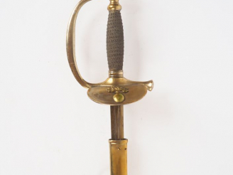 Vente aux enchères Epée à clavier de sous-officier d’infanterie. Lame droite de section l