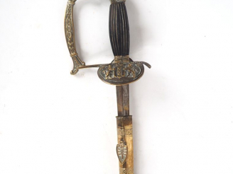 Vente aux enchères Epée de société, lame triangulaire à trois pans creux pas de marquages