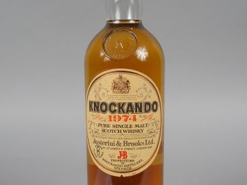 1 BOUTEILLE WHISKY KNOCKANDO 43 ° - 1974