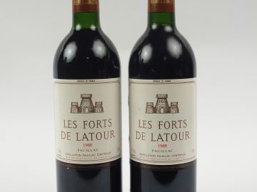 2 BOUTEILLES LES FORTS DE LATOUR 2EME VIN DU CHÂTEAU LATOUR 1ER GCC PA