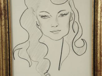 Vente aux enchères Renée ASPE 'Portrait de femme'. Dessin au crayon, signé en bas à droit