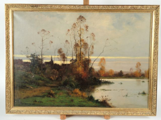 Vente aux enchères CHEMIN 'Personnages cheminant près du lac'. Huile sur toile. Signée en