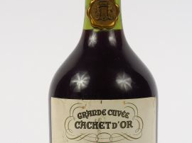 Vente aux enchères 1 BOUTEILLE CHATEAUNEUF DU PAPE GRANDE CUVEE CACHET D'OR M. GRANIER - 
