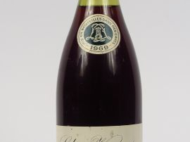 Vente aux enchères 1 BOUTEILLE CLOS VOUGEOT L. LATOUR - 1969 - 3,5 cm/CAPS CORRODEE