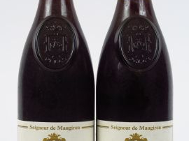 Vente aux enchères 2 BOUTEILLES COTE ROTIE 'SEIGNEUR DE MAUGIRON' DELAS - 1988 - 1,5 cm/2