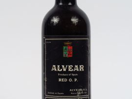 Vente aux enchères 1 VIEILLE BOUTEILLE XERES (?) ALVEAR - BEP/CAPS CORRODEE