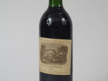 1 BOUTEILLE CHATEAU LAFITE ROTHSCHILD 1ER GCC GAILLAC - 1985 - BG+