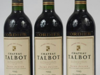 Vente aux enchères 3 BOUTEILLES CHATEAU TALBOT GCC ST JULIEN - 1985
