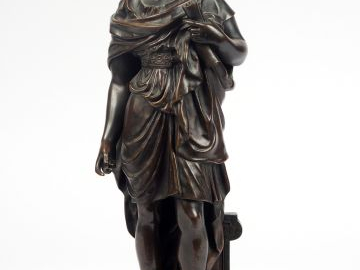DUMAIGE. "Homme à l'antique en pied". Sculpture en bronze à patine ver