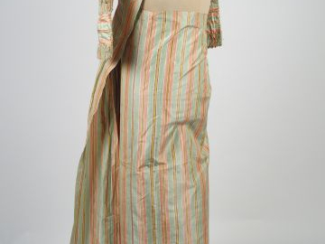 Manteau de robe à la française, et sa jupe démontée fin XVIIIè siècle,