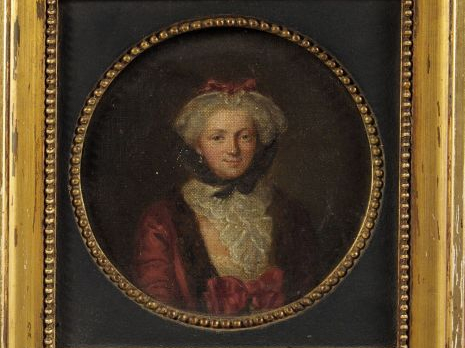 Ecole française XIXème "Portrait de dame à la robe de soie pourpre". H