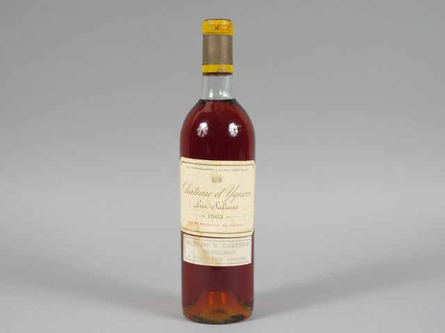 1 BOUTEILLE CHÂTEAU D'YQUEM 1er GCC SAUTERNES - 1965 - ETLT/LB