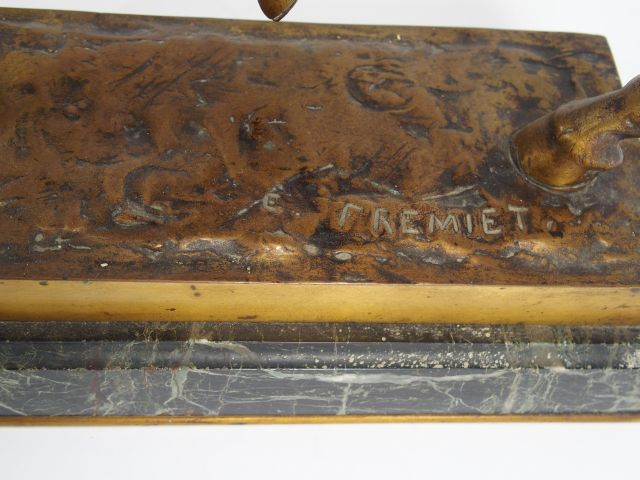 FREMIET. "Jeanne d'arc". Sculpture en bronze, fonte barbedienne, signé