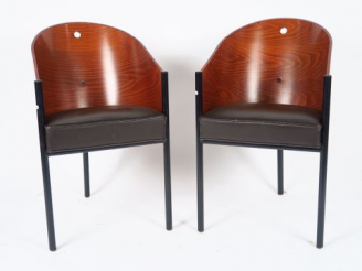 Vente aux enchères Philippe STARCK. Paire de fauteuils modèle Costes. (petits accidents)