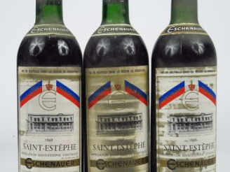 Vente aux enchères 3 BOUTEILLES ST ESTEPHE ESCHENAUER - 1969 - 2 BG/1 LB/EF