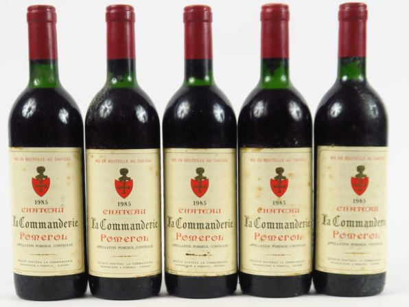 5 BOUTEILLES CHÂTEAU LA COMMANDERIE POMEROL - 1985 - BG à LB
