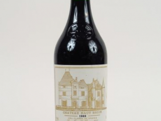 Vente aux enchères 1 BOUTEILLE CHÂTEAU HAUT BRION 1er GCC GRAVES - 1989