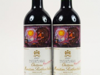 Vente aux enchères 2 BOUTEILLES CHÂTEAU MOUTON ROTHSCHILD 1er GCC PAUILLAC  - 1998