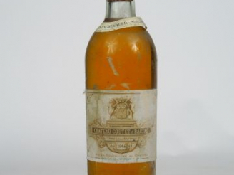 Vente aux enchères 1 BOUTEILLE CHÂTEAU COUTET 1er CC SAUTERNES - 1946 - BG/ELF/ELA/BLS